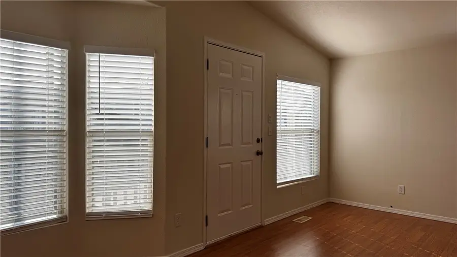 301 E Foothill Blvd  #80, Pomona, CA 91767 - #3