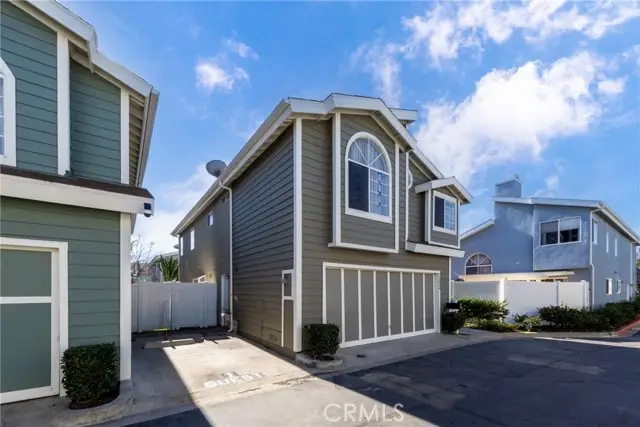 15034 Romero, North Hills, CA 91343 - #1