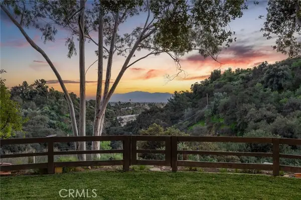 4625 Live Oak Canyon Rd, La Verne, CA 91750