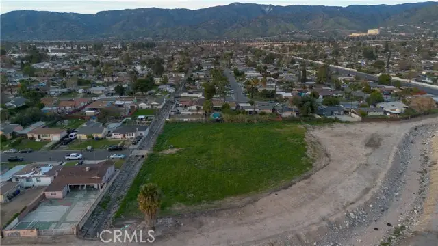 25604 Walker, San Bernardino, CA 92404 - #2