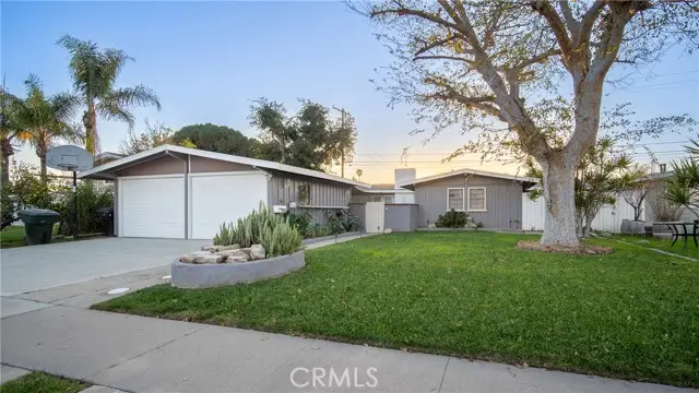 539 Lexington, Anaheim, CA 92805 - Image #2