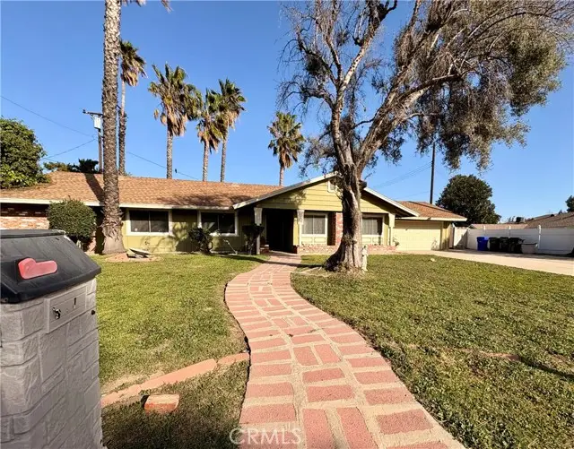 5871 Geremander, Rialto, CA 92377 - Image #2