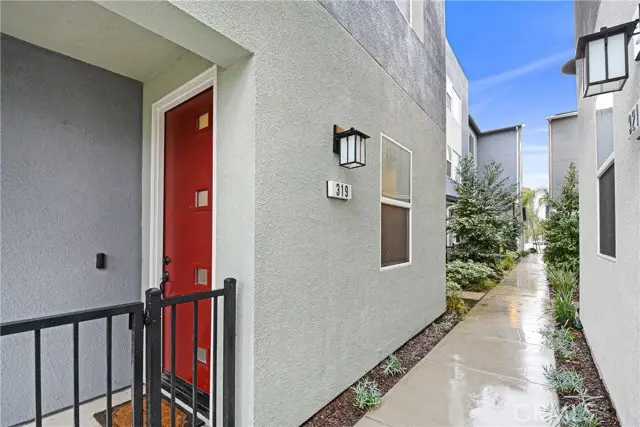 319 Standard, Santa Ana, CA 92701 - #3