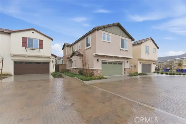 16281 Castello Lane  #2, Fontana, CA 92336 - #2