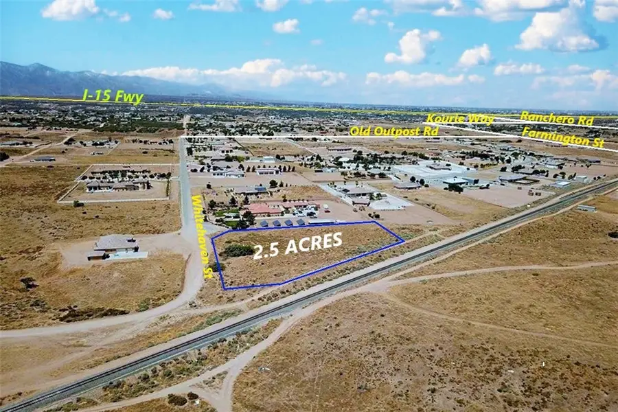 4 Whitehaven Street, Hesperia, CA 92344 - #3