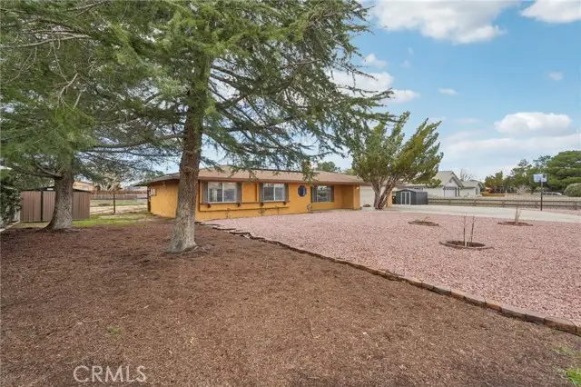 13954 Cronese Road, Apple Valley, CA 92307 - #2