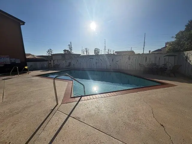 535 223rd  #12, Carson, CA 90745 - #3