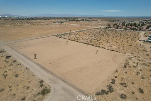 26 Auburn Avenue, Adelanto, CA 92301 - #2