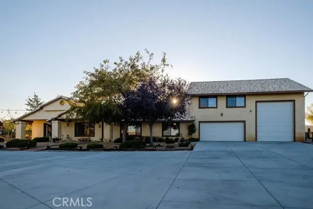 7854 Oak hills Rd, Oak Hills, CA 92344 - #1