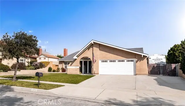 1370 Maywood Avenue, Upland, CA 91786 - #3