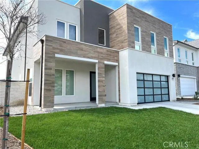 27871 Screenplay Place, Valencia, CA 91381 - #2