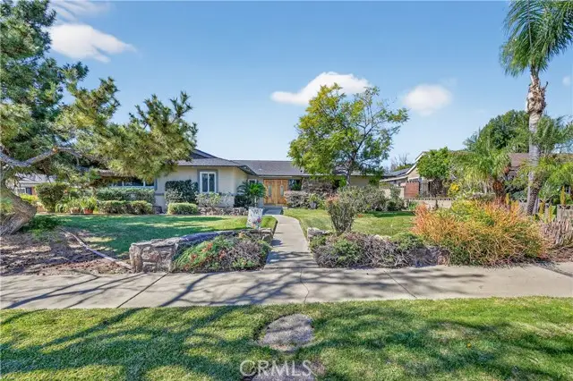 1377 Shelley Avenue, Upland, CA 91786 - #2