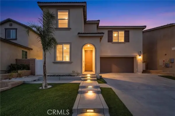 2667 Emerald Bay, Rialto, CA 92377