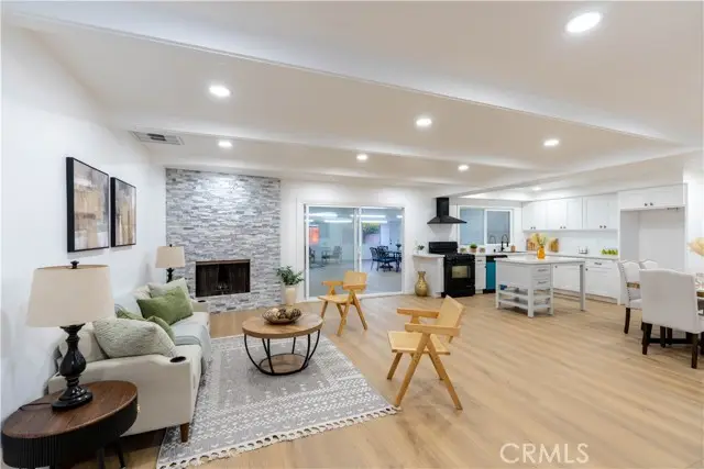 5245 Mountain View, San Bernardino, CA 92407 - #1