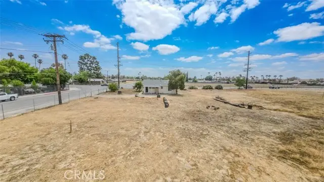 1011 W 7th St, San Jacinto, CA 92582 - #3