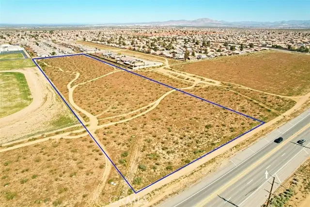 5 Palmdale, Adelanto, CA 92301 - #1