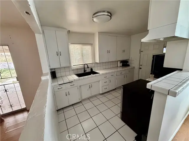 650 Patricia Avenue, Barstow, CA 92311 - #3