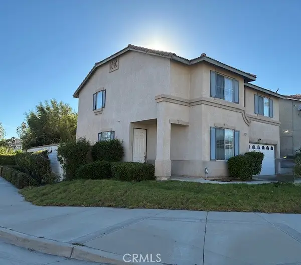 5762 Pine Valley, Fontana, CA 92336