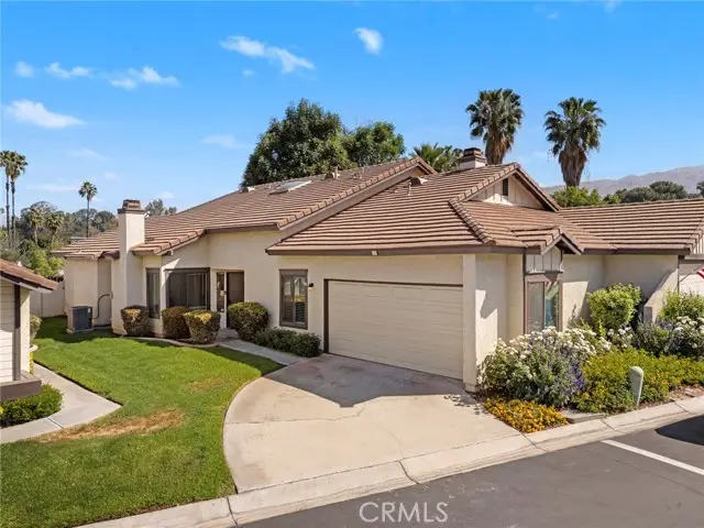 5050 Canyon Crest  #7, Riverside, CA 92507 - #2