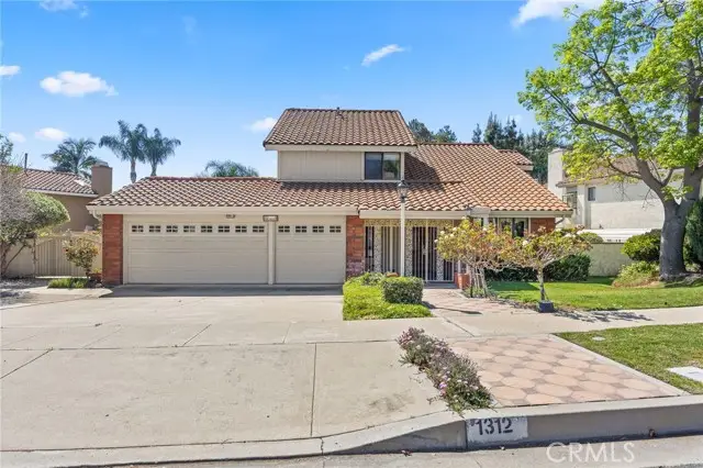 1312 Darnell, Upland, CA 91784 - #1