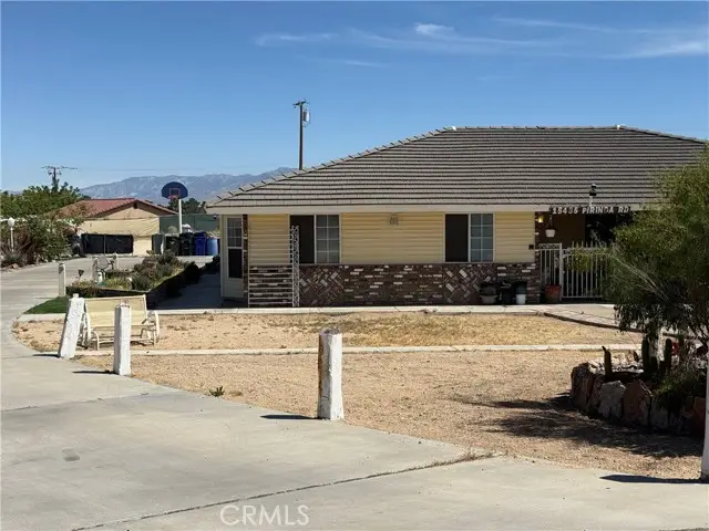 15435 Pirinda Road, Apple Valley, CA 92307 - #2