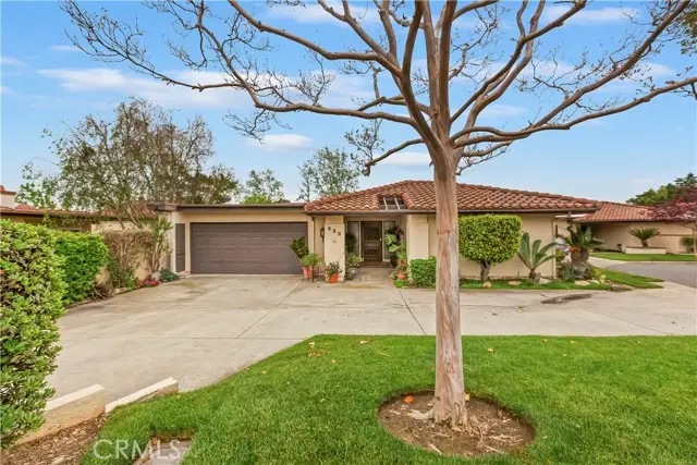 880 El Mirador, Upland, CA 91784 - #2