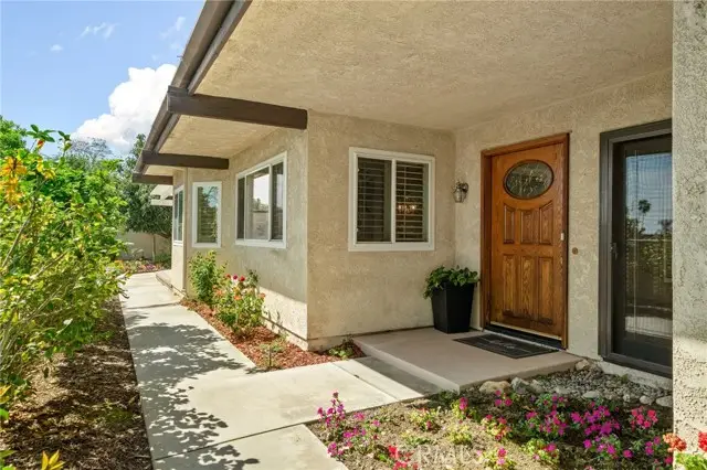 860 Calle Del Sol, Upland, CA 91784 - #3