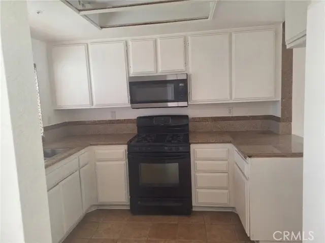 14319 Weeping Willow Lane, Fontana, CA 92337 - #2