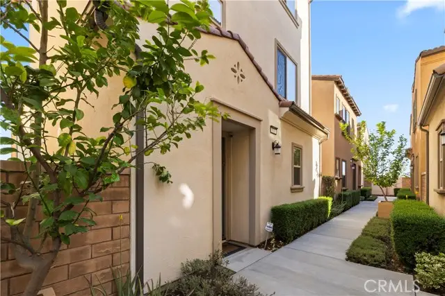 831 Wintergreen Way, Upland, CA 91786 - #3