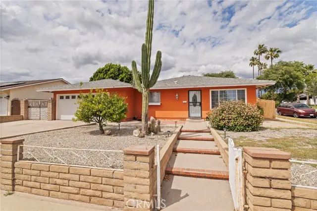 1417 Sycamore, Ontario, CA 91764 - #2