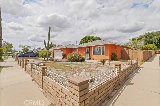 1417 Sycamore, Ontario, CA 91764 - #3