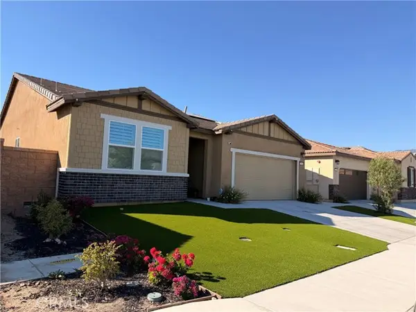 562 Hudson Way, Rialto, CA 92377