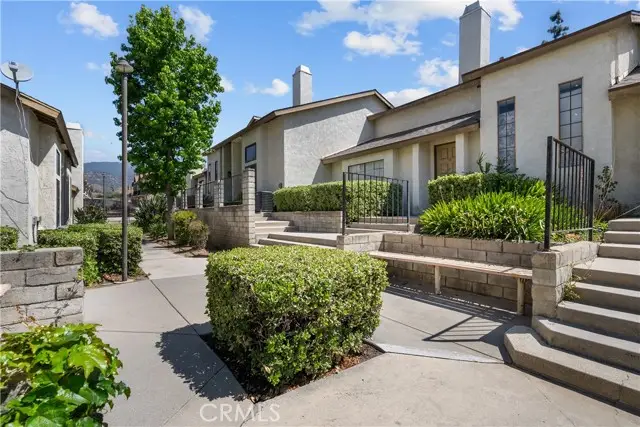 1974 Lynwood Drive  #2B, San Bernardino, CA 92404 - #2