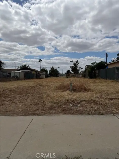 257 1st, Perris, CA 92570