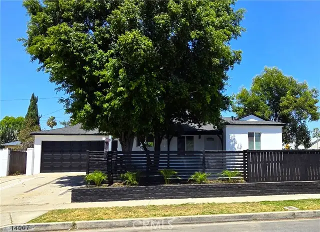 14007 Parthenia, Panorama City, CA 91402 - #1