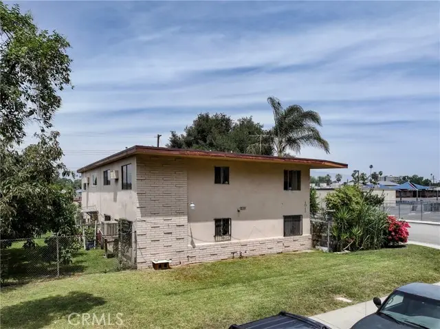 1011 8th, Pomona, CA 91766 - #3