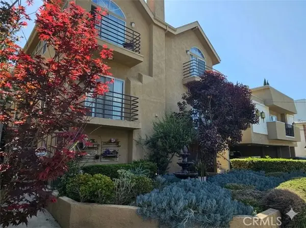 1416 Vista, Los Angeles, CA 90046