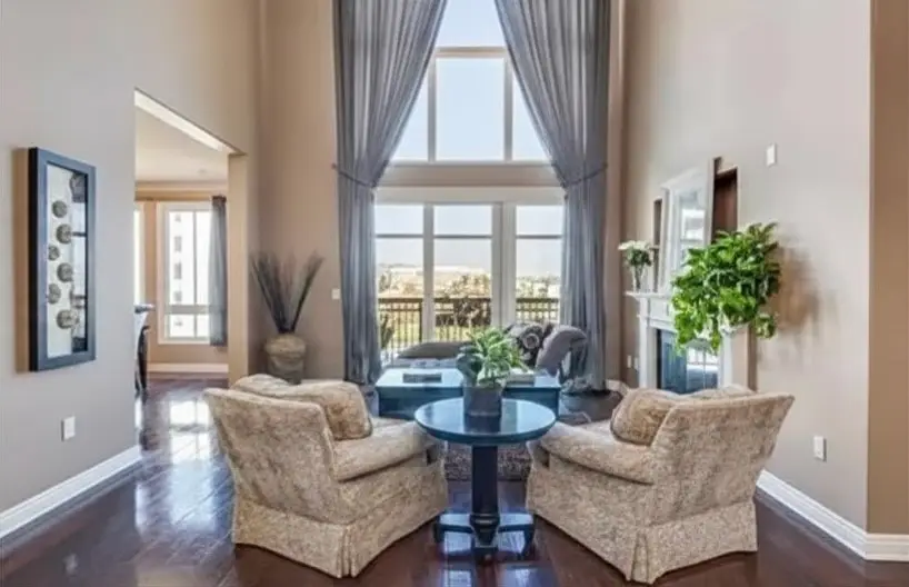 558 Caruso Avenue  #558, Glendale, CA 91210 - #1