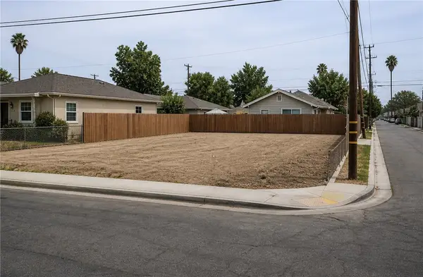 204 11 street, Redlands, CA 92374