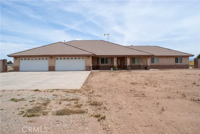8465 Cedar Court, Phelan, CA 92371 - #1