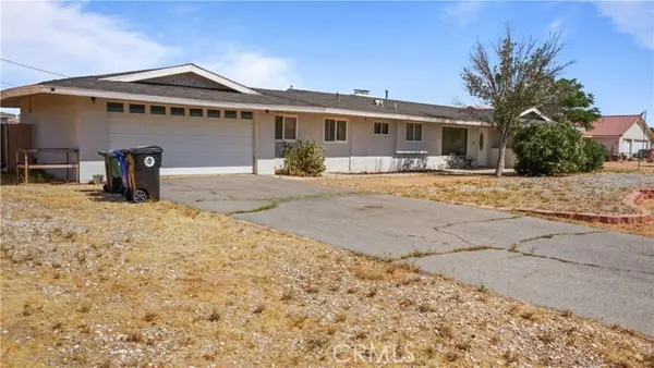 13814 Kiowa, Apple Valley, CA 92307