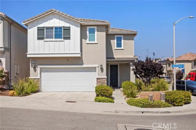 11612 Amsterdam, Sylmar, CA 91342 - #1