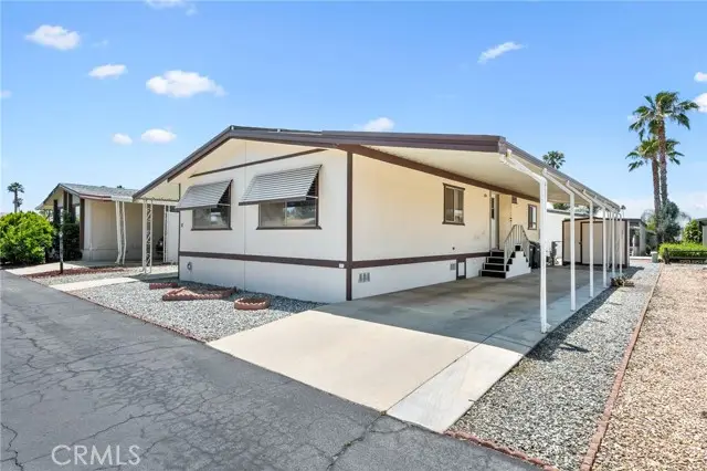 1525 Oakland  #27, Hemet, CA 92543 - #2