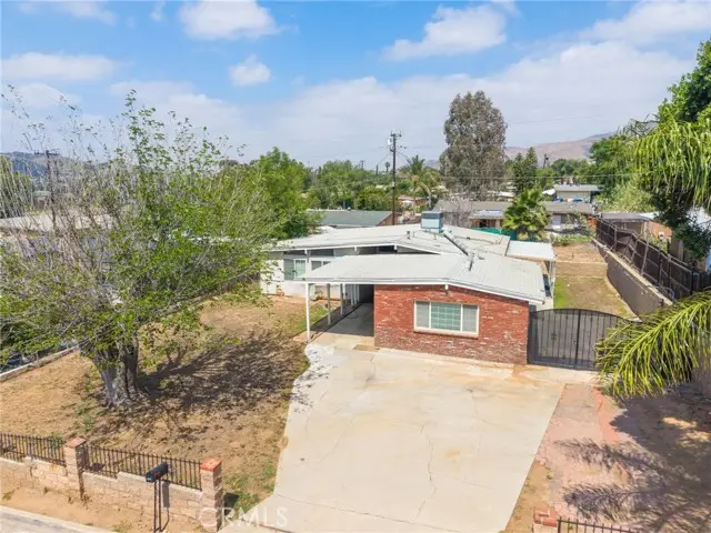 3303 La Rue Street, Riverside, CA 92509 - #2