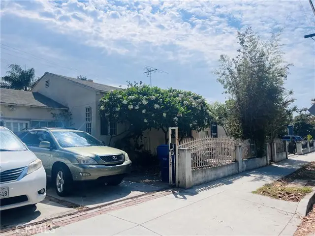4130 Redwood Avenue, Los Angeles, CA 90066 - #2