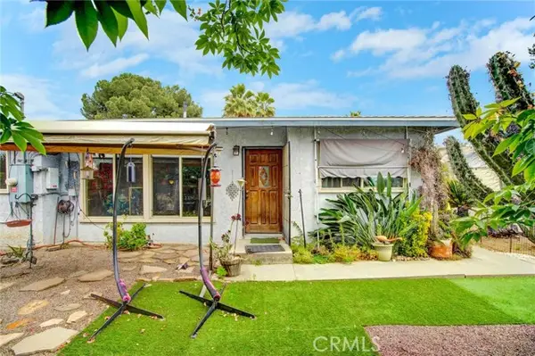 596 Transit, Riverside, CA 92507