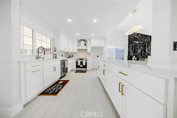 1849 COOK Circle, Corona, CA 92882