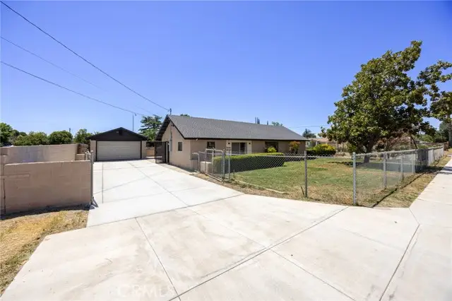 32357 Avenue, Yucaipa, CA 92399 - #2