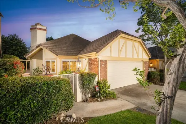 2184 Paris Circle, Upland, CA 91784