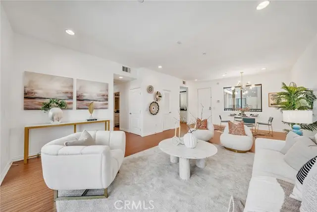 230 Jackson  #206, Glendale, CA 91205 - #1